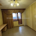 Продам квартиру, Соборности Украины ул. , 4  ком., 83.20 м², капитальный ремонт 