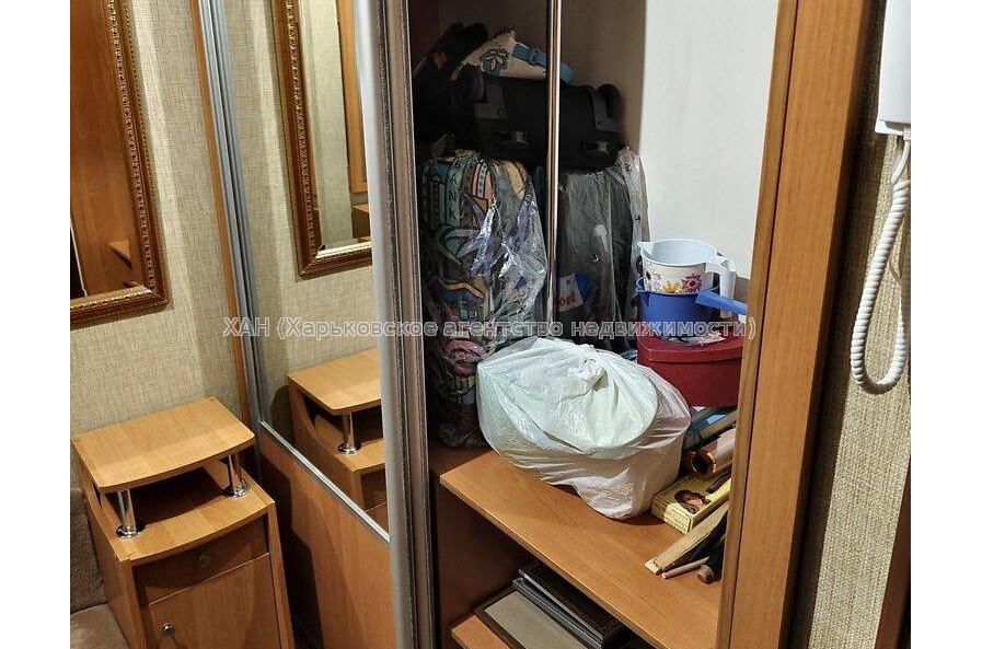 Продам квартиру, Победы просп. , 1  ком., 33 м², косметический ремонт 