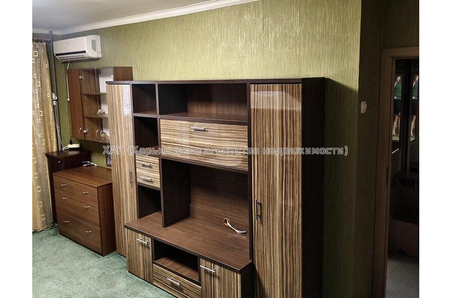 Продам квартиру, Победы просп. , 1  ком., 33 м², косметический ремонт 
