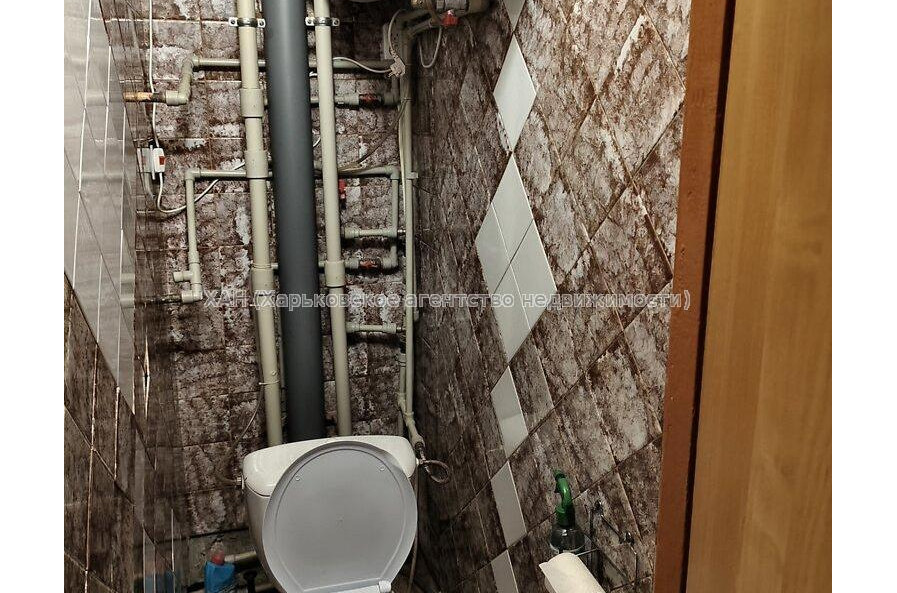 Продам квартиру, Победы просп. , 1  ком., 33 м², косметический ремонт 