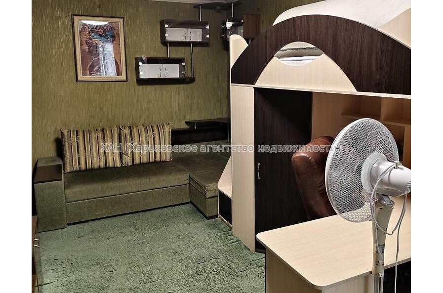 Продам квартиру, Победы просп. , 1  ком., 33 м², косметический ремонт 