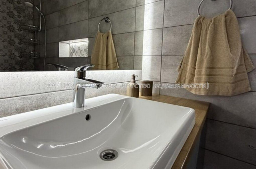 Продам квартиру, Отакара Яроша пер. , 1  ком., 46 м², евроремонт 