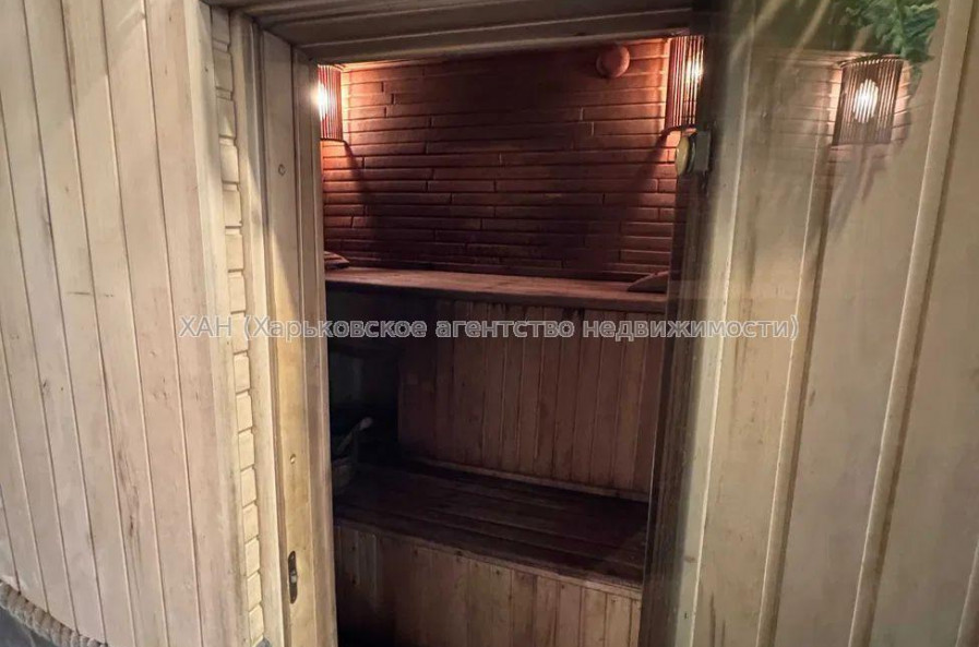 Продам дом, Киевская ул. , 200 м², 9 сот., авторский дизайн 