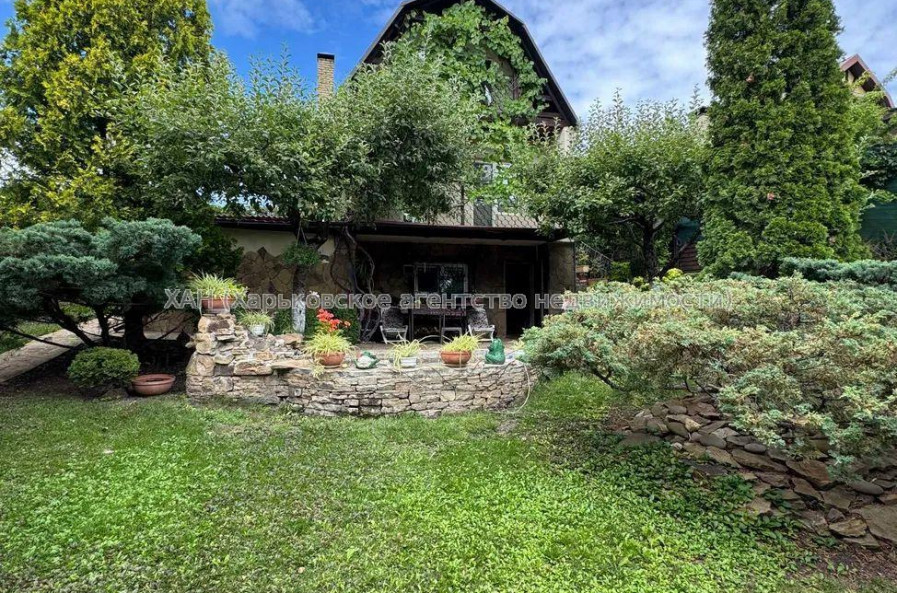 Продам дом, Киевская ул. , 200 м², 9 сот., авторский дизайн 