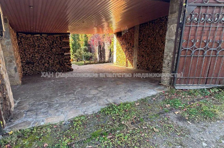 Продам дом, Киевская ул. , 200 м², 9 сот., авторский дизайн 