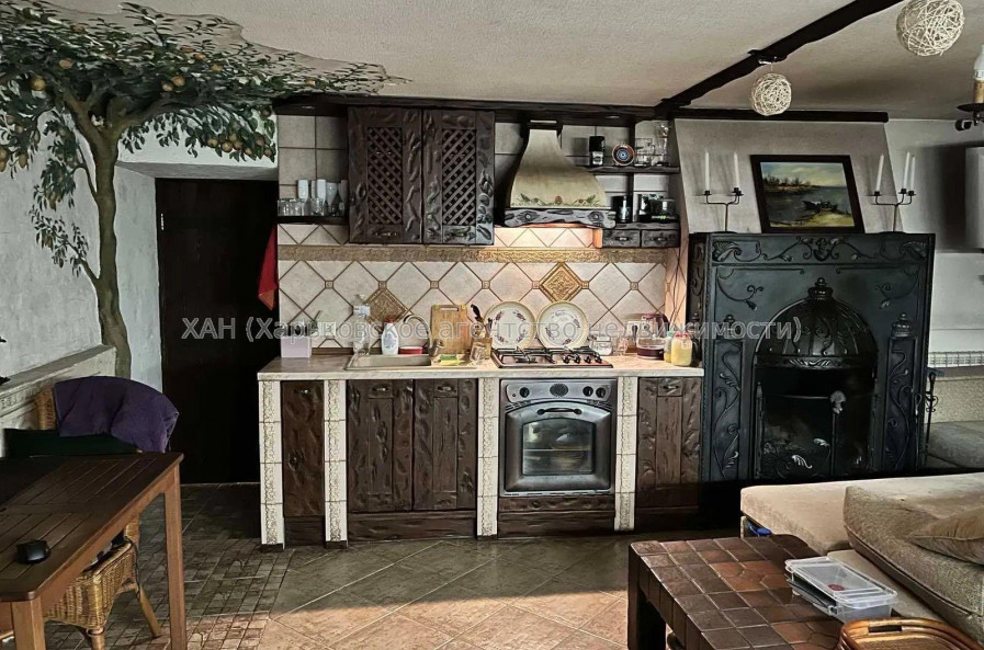 Продам дом, Киевская ул. , 200 м², 9 сот., авторский дизайн 