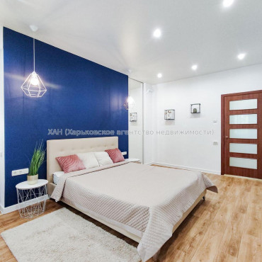 Продам квартиру, Железнодорожная ул. , 1  ком., 65 м², авторский дизайн 