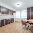 Продам квартиру, Железнодорожная ул. , 1  ком., 65 м², авторский дизайн 
