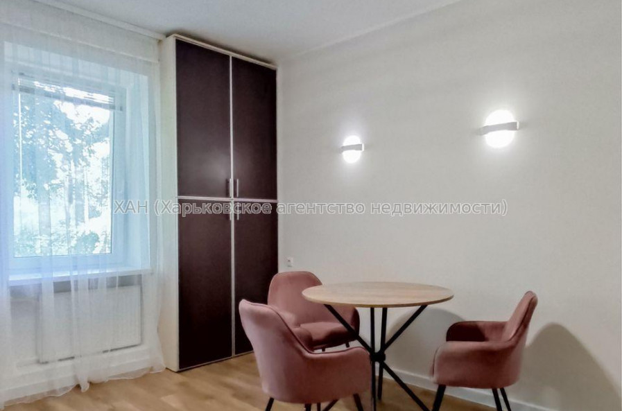 Продам квартиру, Железнодорожная ул. , 1  ком., 65 м², авторский дизайн 