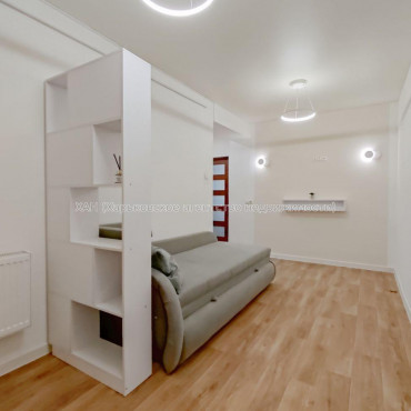 Продам квартиру, Железнодорожная ул. , 1  ком., 65 м², авторский дизайн 