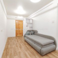 Продам квартиру, Железнодорожная ул. , 1  ком., 65 м², авторский дизайн 