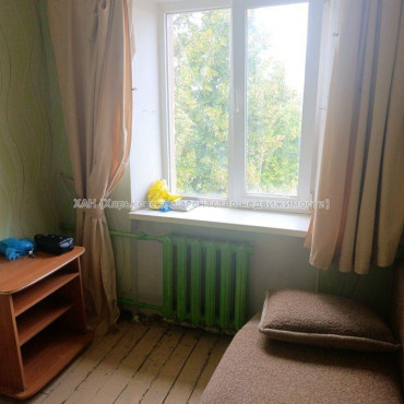 Продам квартиру, 23 Августа ул. , 1  ком., 10 м², косметический ремонт 