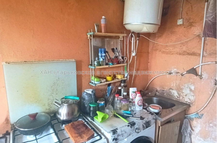 Продам квартиру, 23 Августа ул. , 1  ком., 10 м², косметический ремонт 