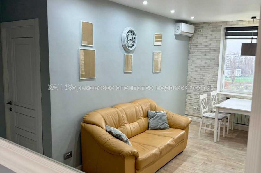 Продам квартиру, Валентиновская ул. , 3  ком., 67.30 м², авторский дизайн 