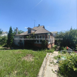 Продам будинок, Школьная ул. , 70 м², 7.50 соток, советский ремонт