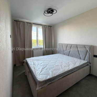 Продам квартиру, Гвардейцев Широнинцев ул. , 2  ком., 48 м², евроремонт 
