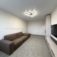Продам квартиру, Гвардейцев Широнинцев ул. , 2  ком., 48 м², евроремонт 