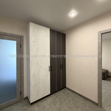 Продам квартиру, Гвардейцев Широнинцев ул. , 2  ком., 48 м², евроремонт 