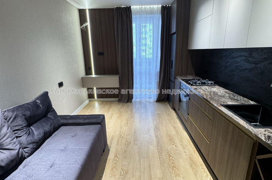 Продам квартиру, Ньютона ул. , 1  ком., 40 м², евроремонт 