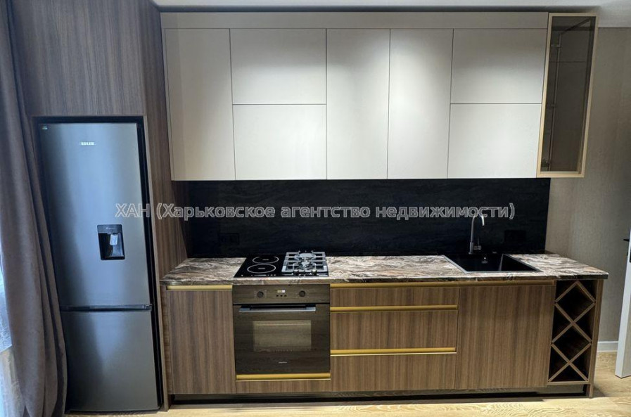 Продам квартиру, Ньютона ул. , 1  ком., 40 м², евроремонт 
