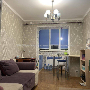 Продам квартиру, Мирослава Мисли ул. , 1  ком., 20 м², капитальный ремонт 