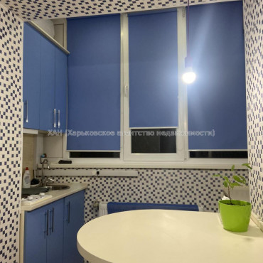 Продам квартиру, Мирослава Мисли ул. , 1  ком., 20 м², капитальный ремонт 