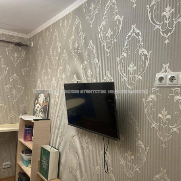 Продам квартиру, Мирослава Мисли ул. , 1  ком., 20 м², капитальный ремонт 