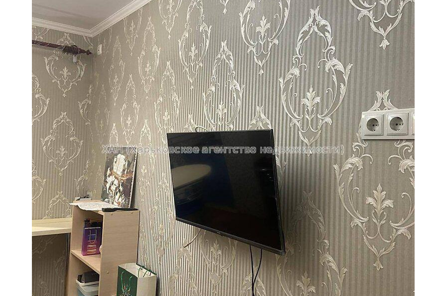 Продам квартиру, Мирослава Мисли ул. , 1  ком., 20 м², капитальный ремонт 