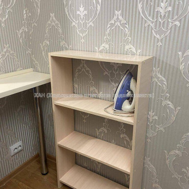 Продам квартиру, Мирослава Мисли ул. , 1  ком., 20 м², капитальный ремонт 