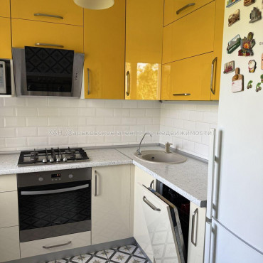 Продам квартиру, Стадионный проезд , 3  ком., 57.90 м², евроремонт 