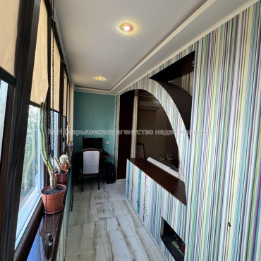 Продам квартиру, Яны Червоной ул. , 2  ком., 55 м², авторский дизайн 