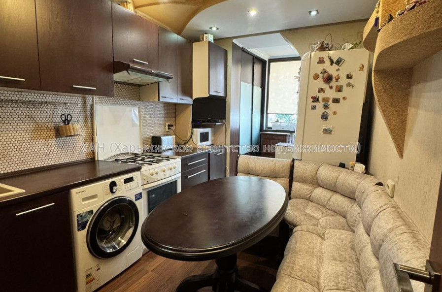 Продам квартиру, Яны Червоной ул. , 2  ком., 55 м², авторский дизайн 