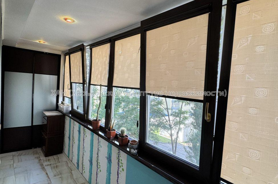 Продам квартиру, Яны Червоной ул. , 2  ком., 55 м², авторский дизайн 