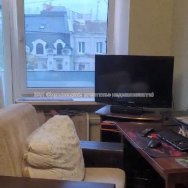 Продам квартиру, Гоголя ул. , 2  ком., 42 м², косметический ремонт 