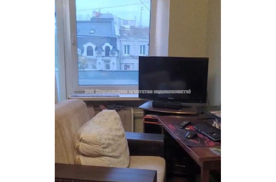 Продам квартиру, Гоголя ул. , 2  ком., 42 м², косметический ремонт 