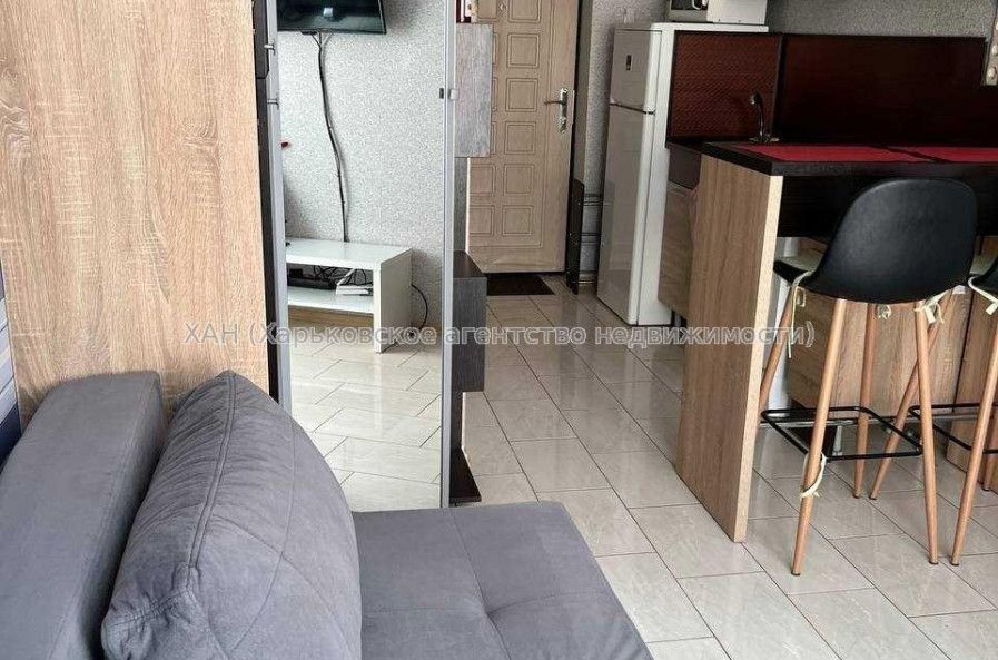 Продам квартиру, Шевченковский пер. , 1  ком., 18 м², евроремонт 