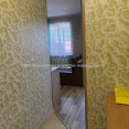 Продам квартиру, Новоалександровская ул. , 2  ком., 41.40 м², частичный ремонт 