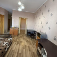 Продам квартиру, Новоалександровская ул. , 2  ком., 41.40 м², частичный ремонт 