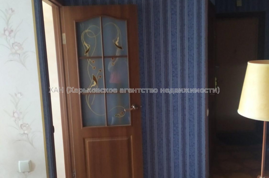 Продам квартиру, Каденюка ул. , 1 кім., 31 м², советский ремонт 
