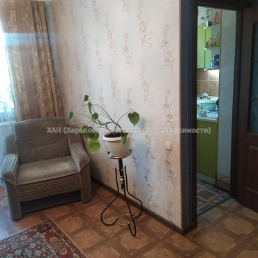 Продам квартиру, Каденюка ул. , 1 кім., 31 м², советский ремонт 