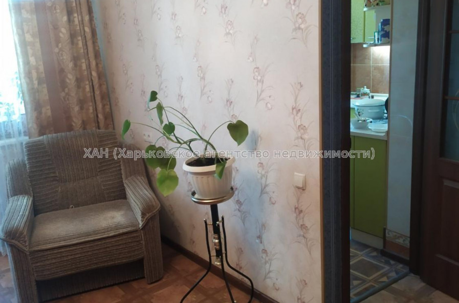 Продам квартиру, Каденюка ул. , 1 кім., 31 м², советский ремонт 