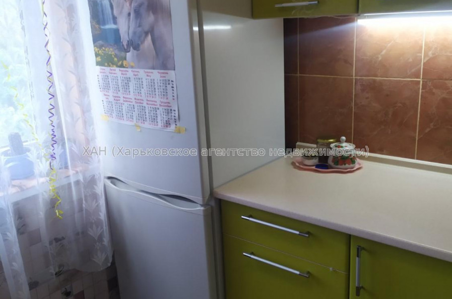 Продам квартиру, Каденюка ул. , 1 кім., 31 м², советский ремонт 