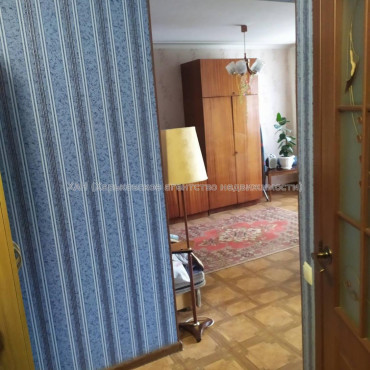 Продам квартиру, Каденюка ул. , 1 кім., 31 м², советский ремонт 