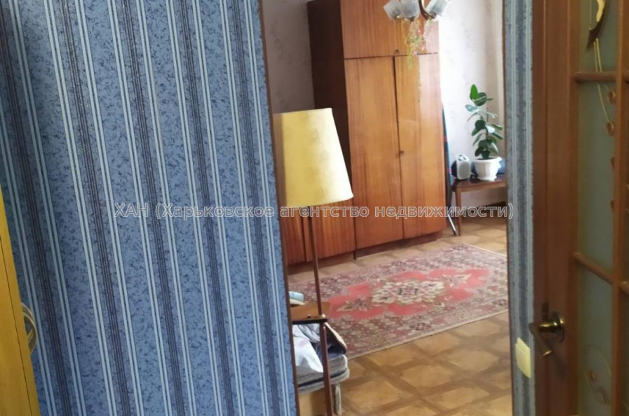 Продам квартиру, Каденюка ул. , 1 кім., 31 м², советский ремонт 