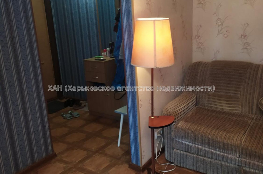 Продам квартиру, Каденюка ул. , 1 кім., 31 м², советский ремонт 