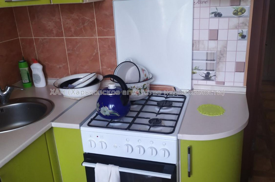 Продам квартиру, Каденюка ул. , 1 кім., 31 м², советский ремонт 