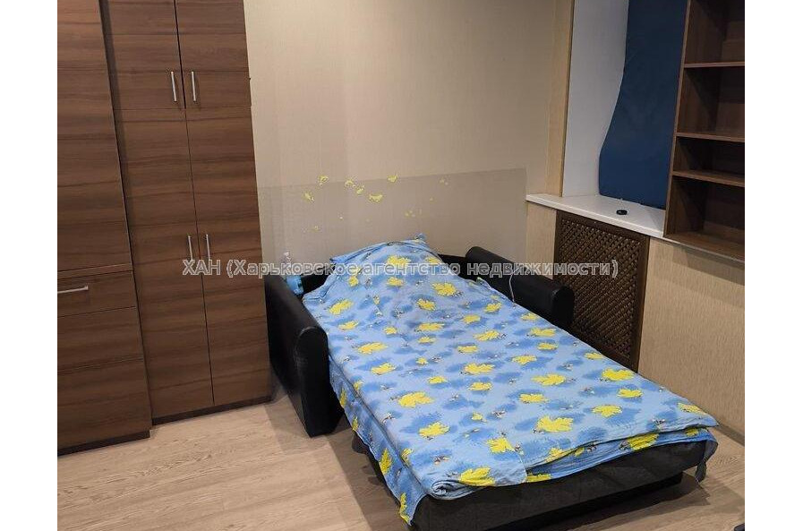 Продам квартиру, Семинарская ул. , 3  ком., 72 м², капитальный ремонт 