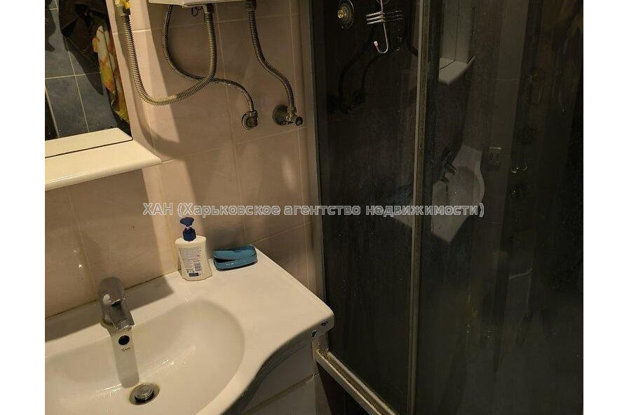 Продам квартиру, Семинарская ул. , 3  ком., 72 м², капитальный ремонт 