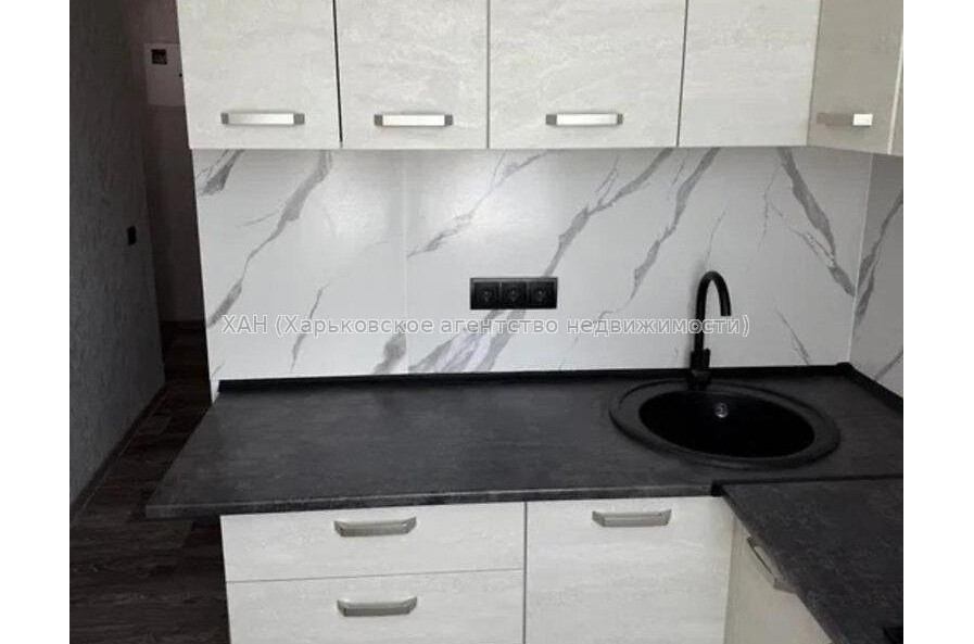 Продам квартиру, Байрона пр-т , 2  ком., 44 м², капитальный ремонт 