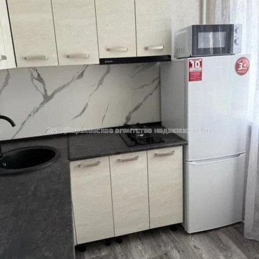 Продам квартиру, Байрона пр-т , 2  ком., 44 м², капитальный ремонт 